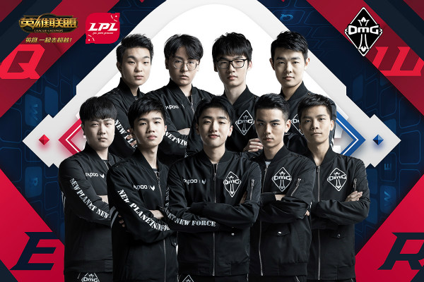 冲击下显得 冲击下显得